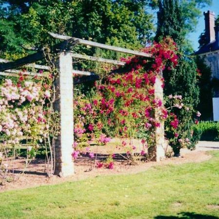 Domaine De Vilotte Bed and Breakfast Ardenais Exterior foto